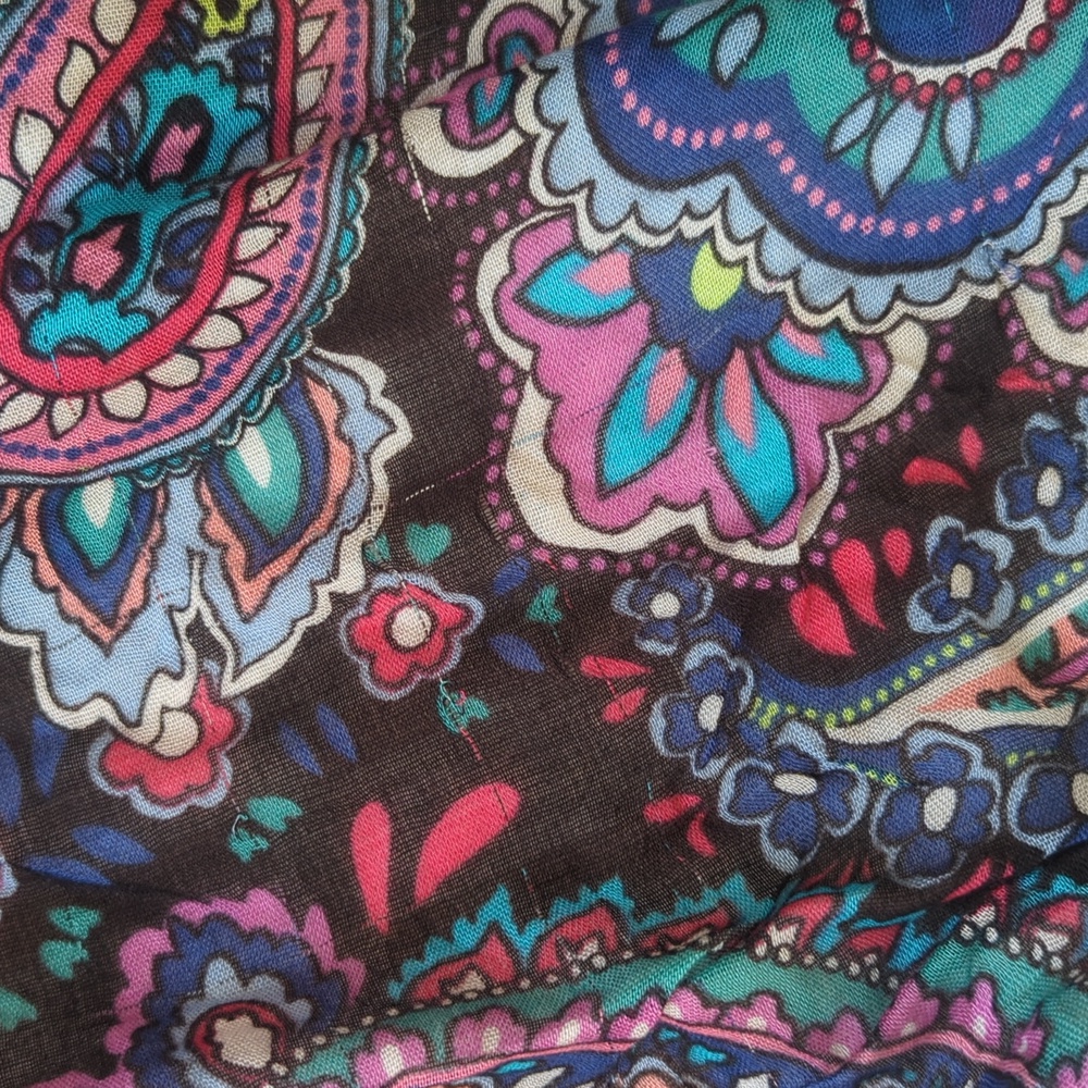 Vera Bradley | Multicolored Paisley Scarf Fringed - Picture 3 of 6